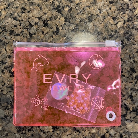 Evry Jewels Lover Girl Necklace - Picture 3 of 3